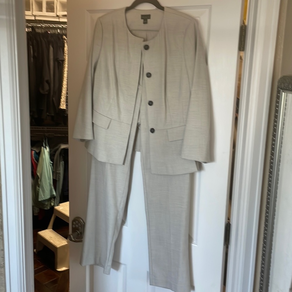 Ann Taylor pant suit